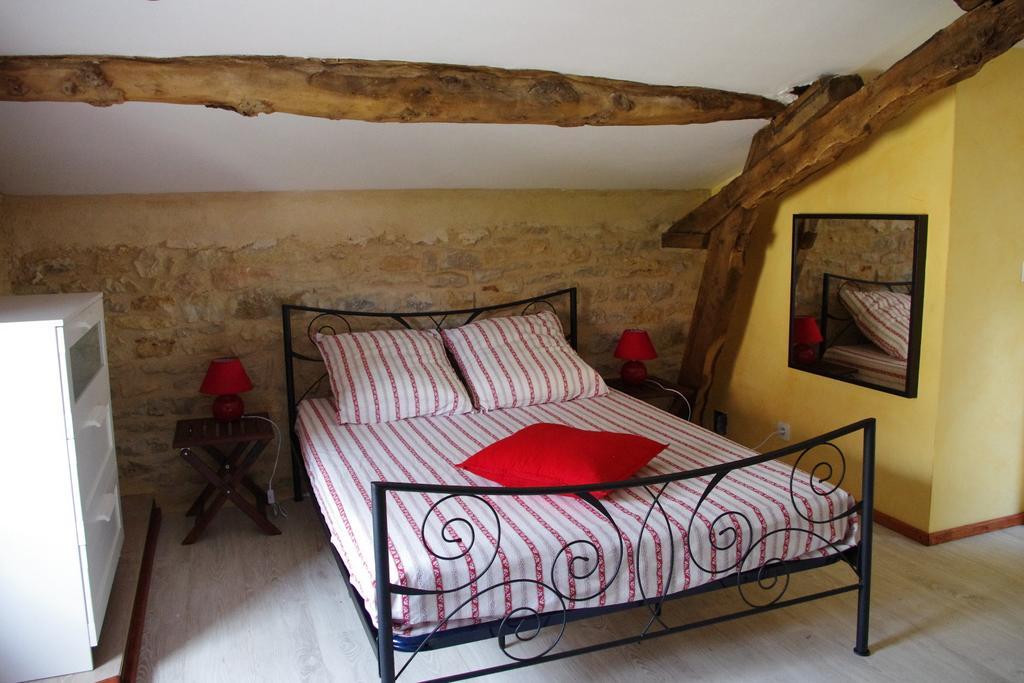 Bed and Breakfast La Prade Basse 82 Saint-Antonin Camera foto